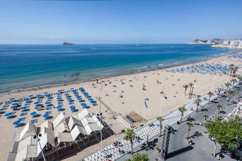 Levante Beach Front Of The Sea Estacha Бенидорм Экстерьер фото
