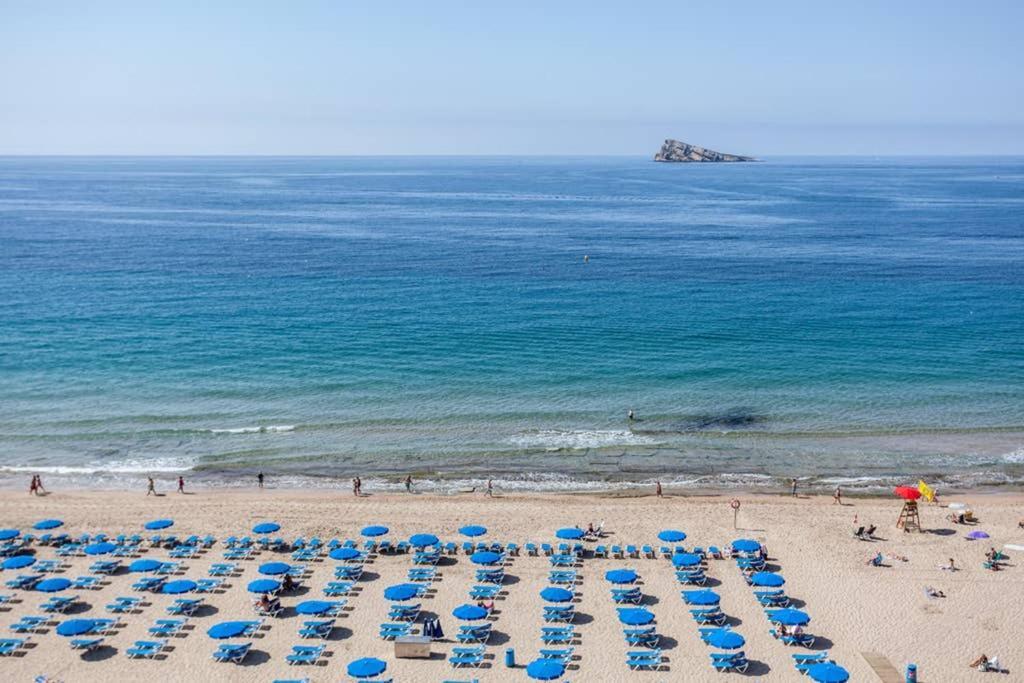 Levante Beach Front Of The Sea Estacha Бенидорм Экстерьер фото