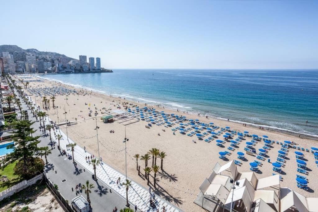 Levante Beach Front Of The Sea Estacha Бенидорм Экстерьер фото